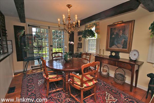Casual Dining off Kitchen
