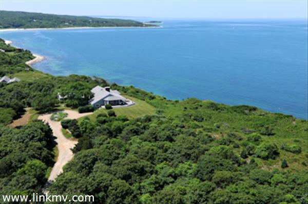 Dramatic Views of Vineyard Sound