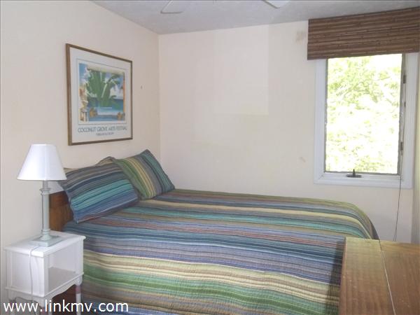 2nd floor  bedroom