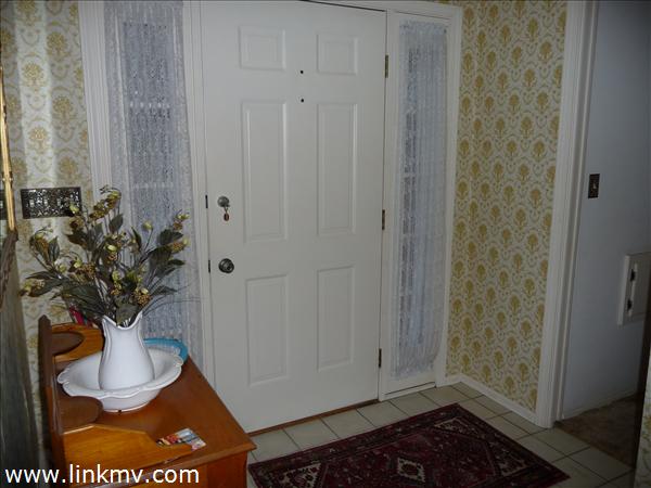Entry Foyer