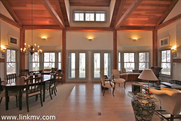 Studio Breezeway