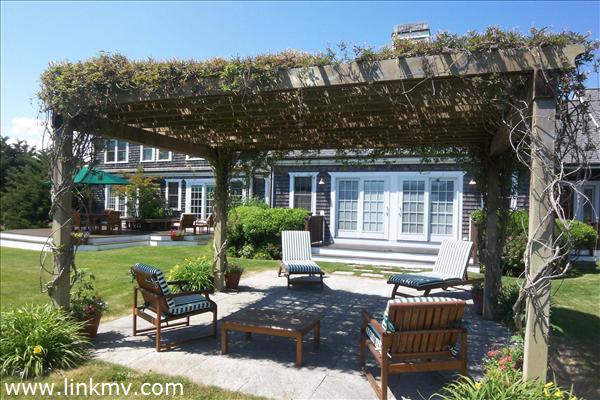 Pergola/Patio off Living Room