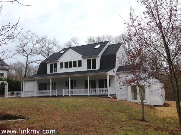 39 Mayflower Lane