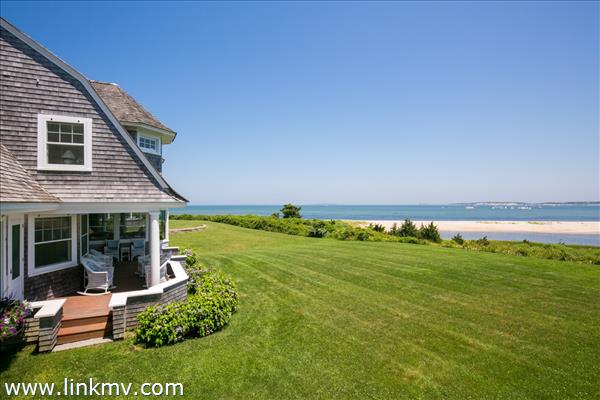 Spectacular waterviews and view of the Edgartown lighthouse