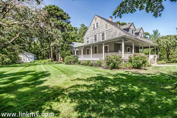 A classic Vineyard home.