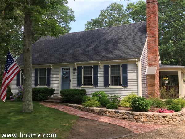 38 School House Village