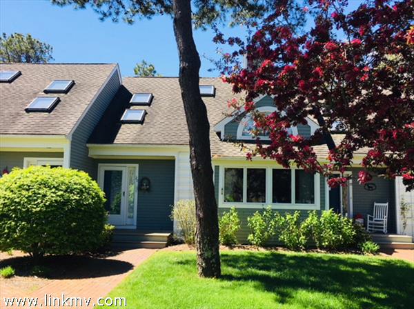 Nearby Edgartown Great Pond Access