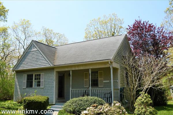 Cozy Cape style cottage
