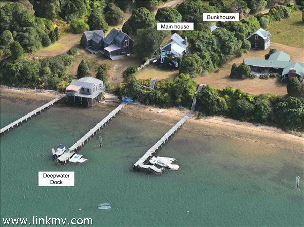 Deepwater dock has a 7\' draft at low tide.