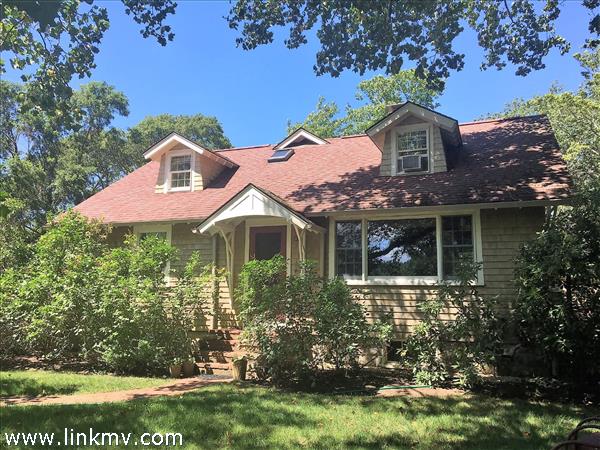 Craftsman Cottage in town
