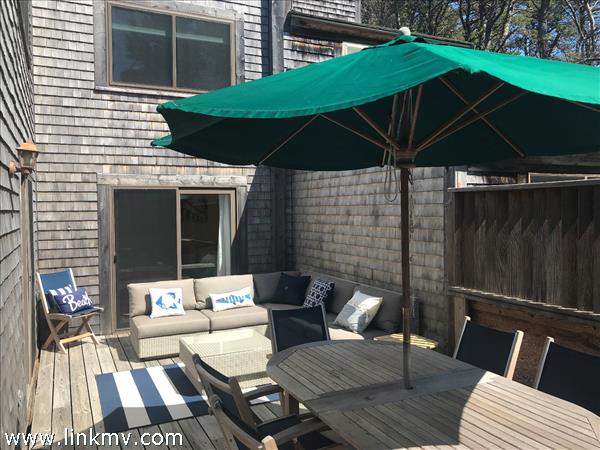 Gorgeous and very private deck space