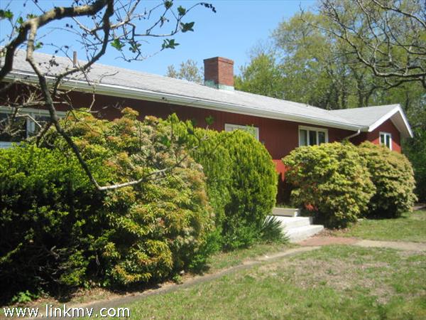 Front of House facing road